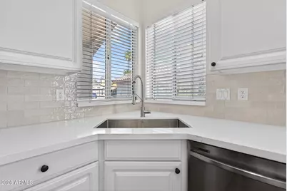 931 W Sierra Madre Avenue, Gilbert, AZ 85233 - Photo 7