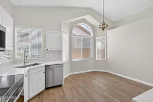 931 W Sierra Madre Ave, Gilbert, AZ 85233 - Photo 9