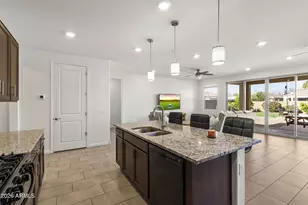 2818 W Minton St, Phoenix, AZ 85041 - Photo 7