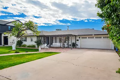 3839 E Whitton Avenue, Phoenix, AZ 85018 - Photo 3