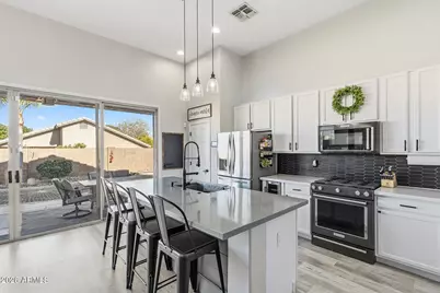 6036 E Roland Street, Mesa, AZ 85215 - Photo 3