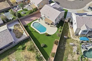 8813 N 68th Dr, Peoria, AZ 85345 - Photo 9