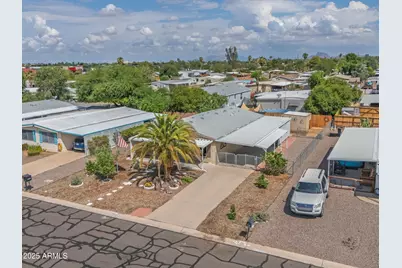 7642 E Holmes Avenue, Mesa, AZ 85209 - Photo 29