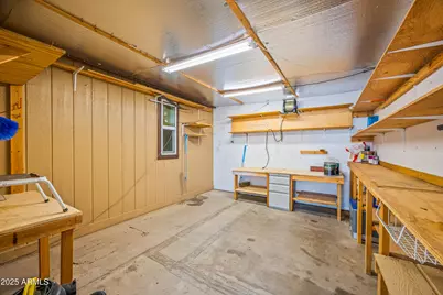 7642 E Holmes Avenue, Mesa, AZ 85209 - Photo 23