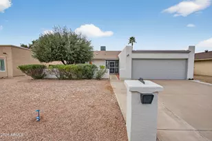 25608 S Pinewood Dr, Sun Lakes, AZ 85248 - Photo 29