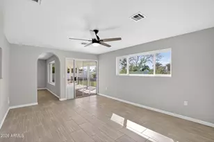 25608 S Pinewood Dr, Sun Lakes, AZ 85248 - Photo 9