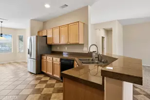 18012 W Tierra Del Sol Dr, Surprise, AZ 85387 - Photo 11