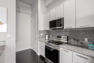 1 E Lexington Ave, Phoenix, AZ 85012 - Photo 15