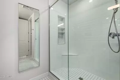 1 E Lexington Avenue #1007, Phoenix, AZ 85012 - Photo 5