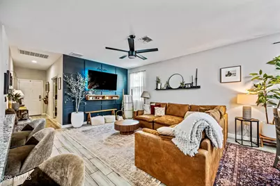 10437 W Cordes Road, Tolleson, AZ 85353 - Photo 7