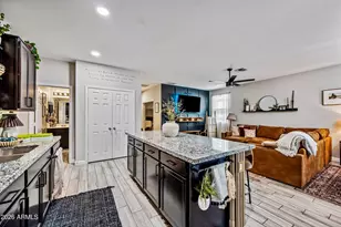 10437 W Cordes Rd, Tolleson, AZ 85353 - Photo 15