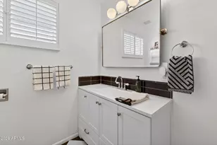 410 W Mulberry Dr, Phoenix, AZ 85013 - Photo 25