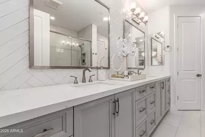 5250 E Deer Valley Drive #151, Phoenix, AZ 85054 - Photo 15