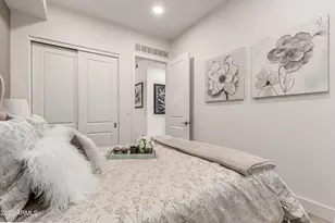 5250 E Deer Valley Dr, Phoenix, AZ 85054 - Photo 25