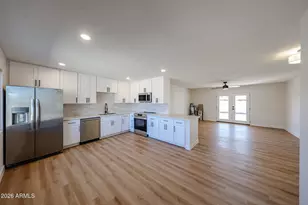 3337 W Ocotillo Rd, Phoenix, AZ 85017 - Photo 1