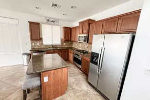 1643 W Cottonwood Ln, Phoenix, AZ 85045 - Photo 5