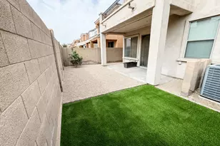 1643 W Cottonwood Ln, Phoenix, AZ 85045 - Photo 3