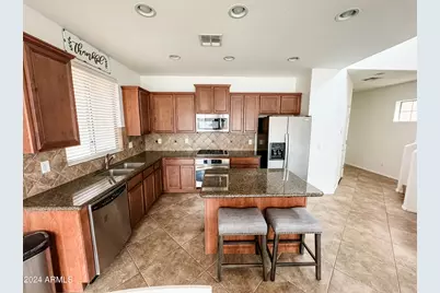 1643 W Cottonwood Lane, Phoenix, AZ 85045 - Photo 7