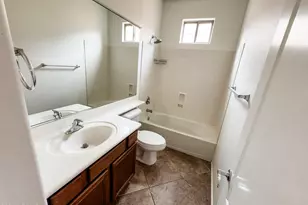 1643 W Cottonwood Ln, Phoenix, AZ 85045 - Photo 19