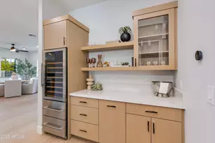 3834 N 34th St, Phoenix, AZ 85018 - Photo 7