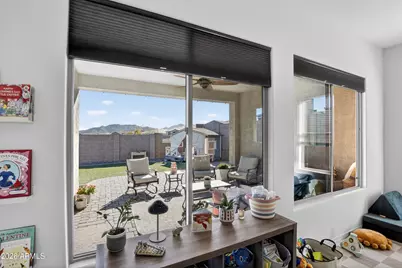 16635 W Valencia Drive, Goodyear, AZ 85338 - Photo 7