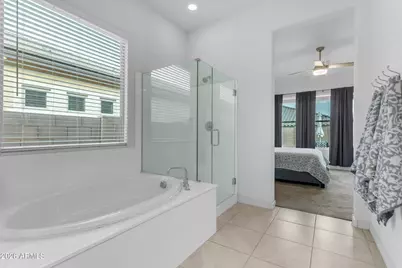 16635 W Valencia Drive, Goodyear, AZ 85338 - Photo 27