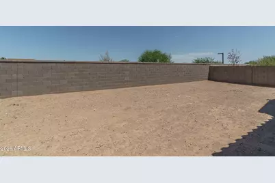 15758 W Sand Hills Road, Surprise, AZ 85387 - Photo 31