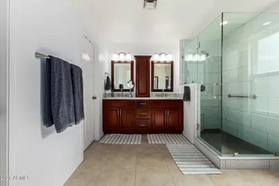 3711 E Goldfinch Gate Lane, Phoenix, AZ 85044 - Photo 23