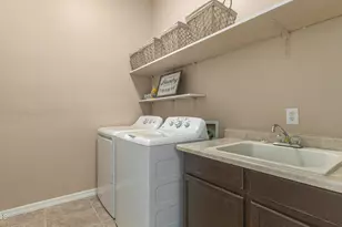 16837 W Northampton Rd, Surprise, AZ 85374 - Photo 25