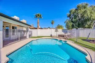 10645 E Mercer Ln, Scottsdale, AZ 85259 - Photo 25