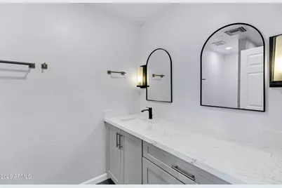 3046 E Glenrosa Avenue, Phoenix, AZ 85016 - Photo 19