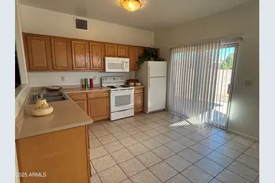 2218 Las Brisas Way, Sierra Vista, AZ 85635 - Photo 7