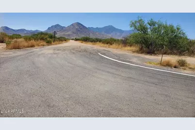 4 Acres E Lane Ranch Road #-, Hereford, AZ 85615 - Photo 7
