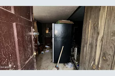 4329 E Hammond Street, Claypool, AZ 85532 - Photo 5