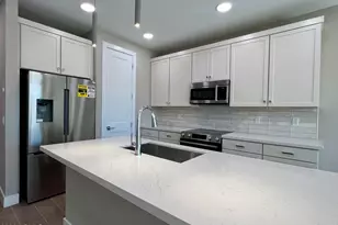 1017 E Pasadena Ave, Phoenix, AZ 85014 - Photo 5