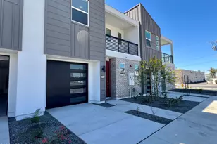 1017 E Pasadena Ave, Phoenix, AZ 85014 - Photo 1