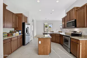 13673 S 176th Dr, Goodyear, AZ 85338 - Photo 7