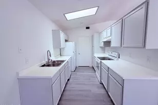 2705 W Estrella Dr, Chandler, AZ 85224 - Photo 13