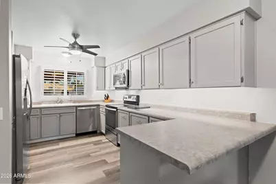 11418 N 30th Avenue, Phoenix, AZ 85029 - Photo 11