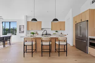 1246 E Oregon Ave, Phoenix, AZ 85014 - Photo 9