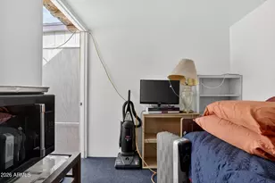 10548 W Caron Dr, Sun City, AZ 85351 - Photo 19