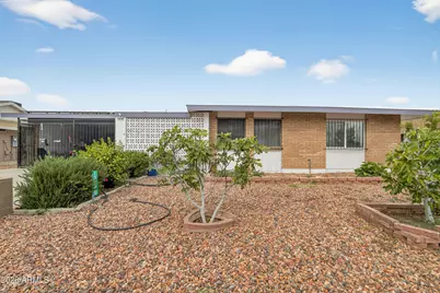 10548 W Caron Drive, Sun City, AZ 85351 - Photo 1