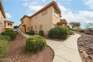 42424 N Gavilan Peak Pkwy, Anthem, AZ 85086 - Photo 17