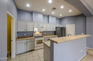 42424 N Gavilan Peak Pkwy, Anthem, AZ 85086 - Photo 3