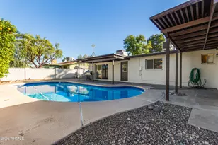 1874 E Geneva Dr, Tempe, AZ 85282 - Photo 35