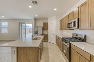 4522 S 231st Dr, Buckeye, AZ 85326 - Photo 7