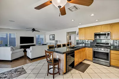 1090 W Raven Drive, Chandler, AZ 85286 - Photo 13