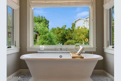 4732 N Dromedary Road, Phoenix, AZ 85018 - Photo 15