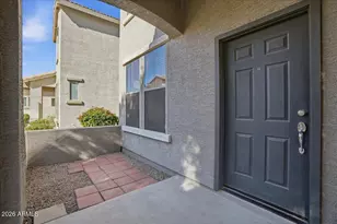 1915 E Oxford Ln, Gilbert, AZ 85295 - Photo 5