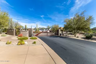 10260 E White Feather Ln, Scottsdale, AZ 85262 - Photo 33